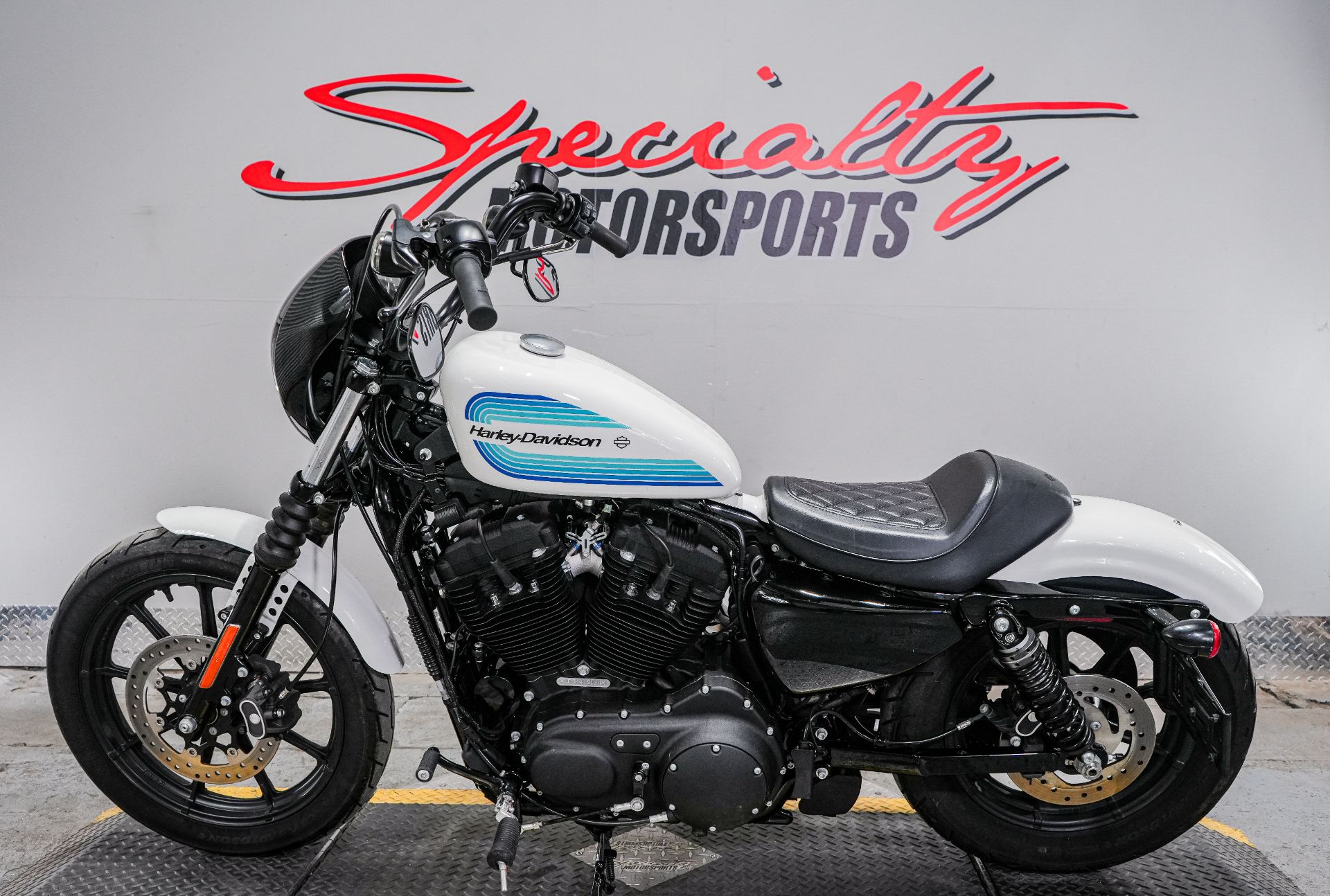 2019 Harley-Davidson Iron 1200™ in Sacramento, California - Photo 4