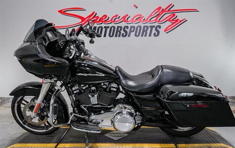 2019 Harley-Davidson Road Glide® in Sacramento, California - Photo 4