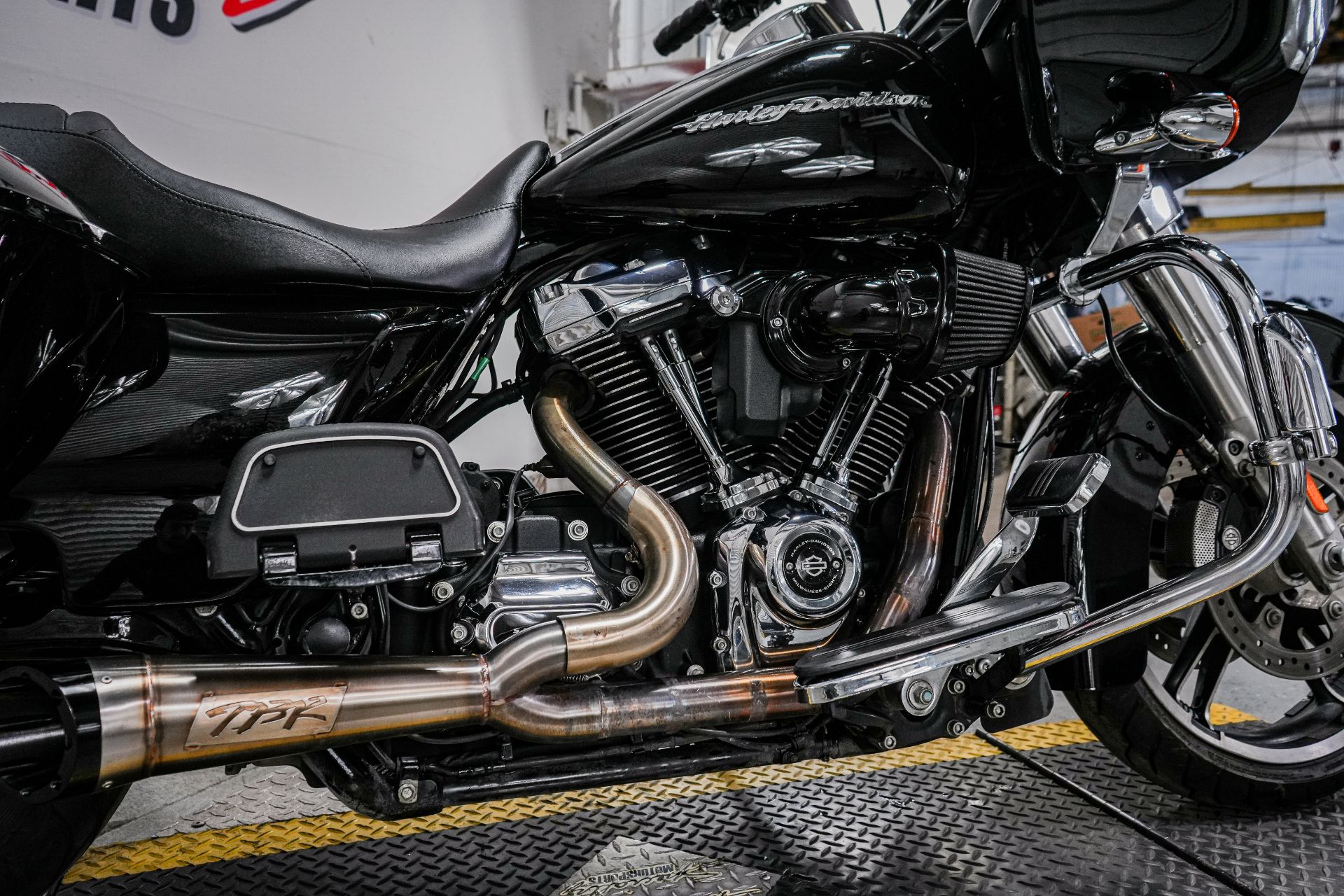 2019 Harley-Davidson Road Glide® in Sacramento, California - Photo 8