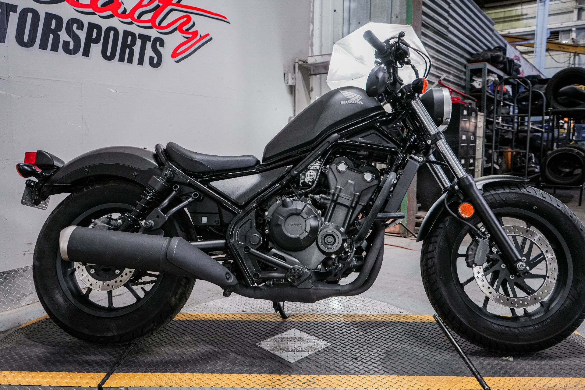 2019 Honda Rebel 500 in Sacramento, California - Photo 9