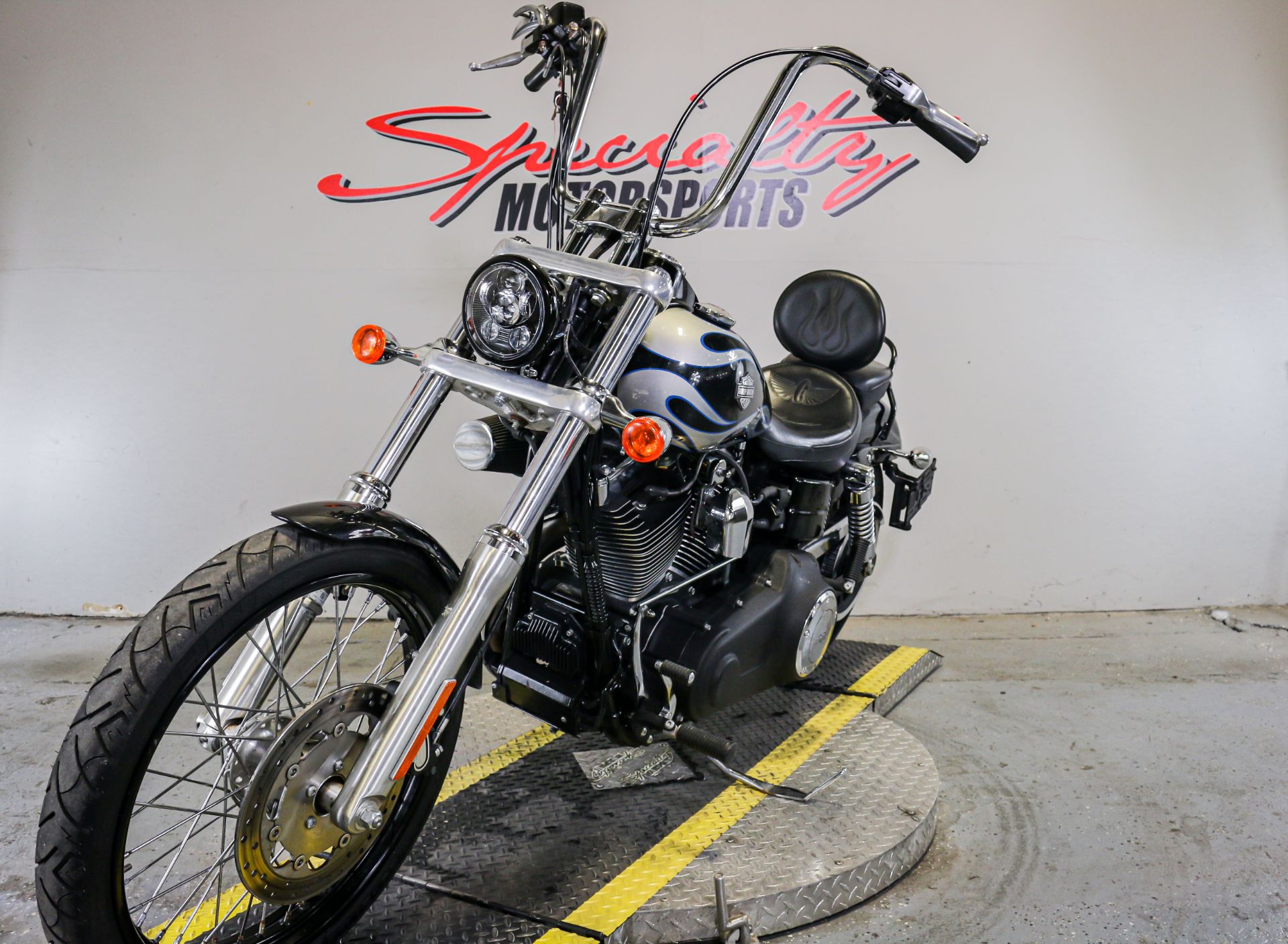 2013 Harley-Davidson Dyna® Wide Glide® in Sacramento, California - Photo 5