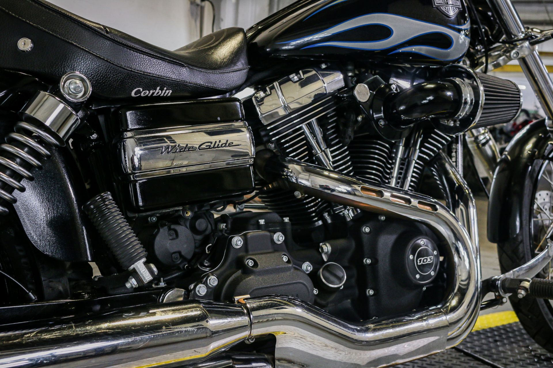 2013 Harley-Davidson Dyna® Wide Glide® in Sacramento, California - Photo 8