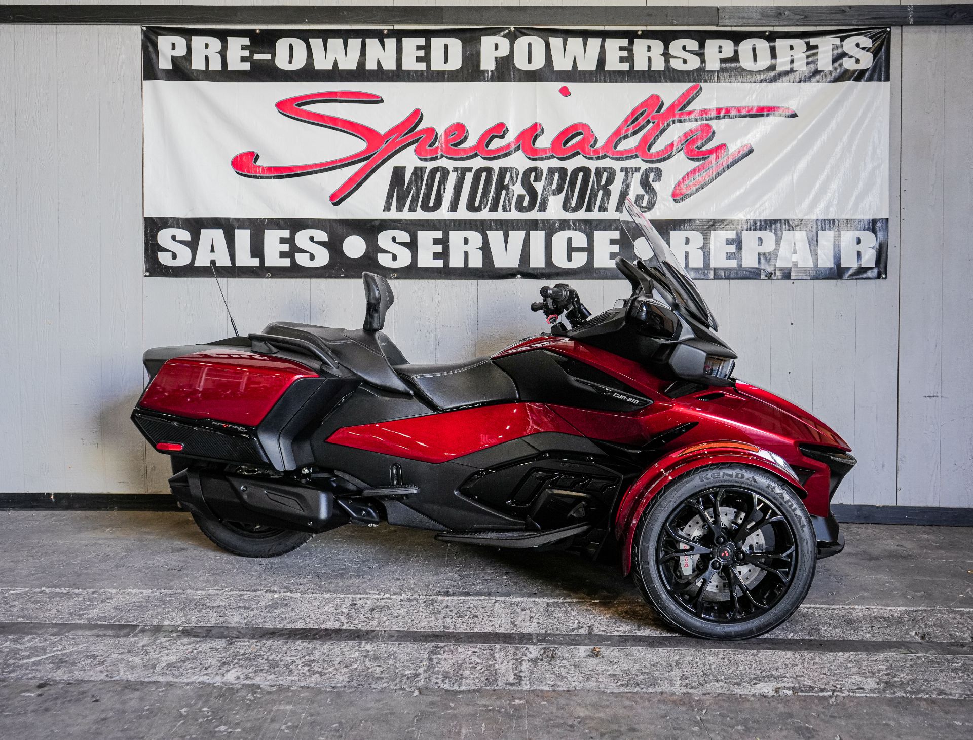 2022 Can-Am Spyder RT Limited in Sacramento, California - Photo 2