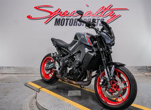 2021 Yamaha MT-09 in Sacramento, California - Photo 7