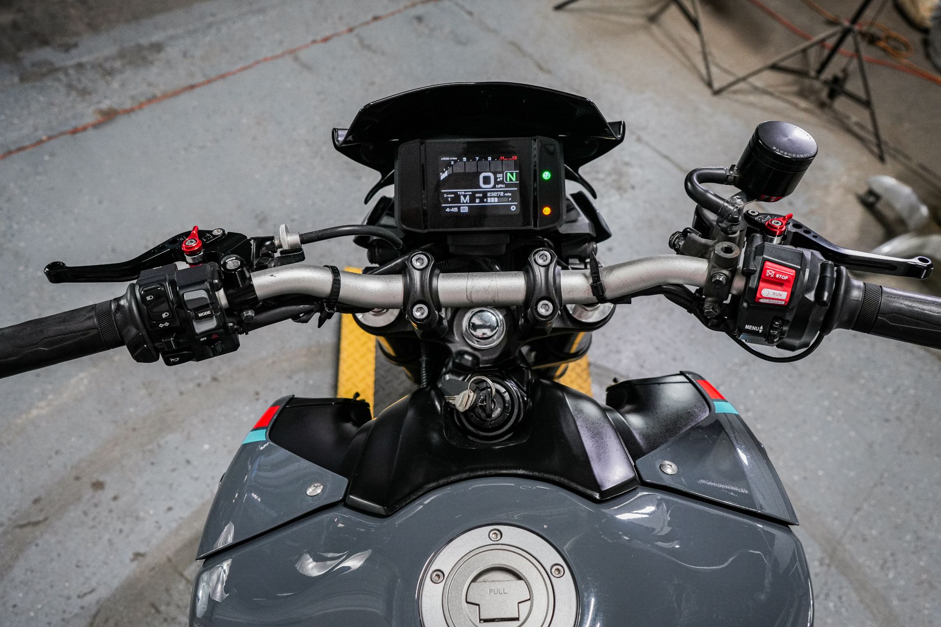 2021 Yamaha MT-09 in Sacramento, California - Photo 10