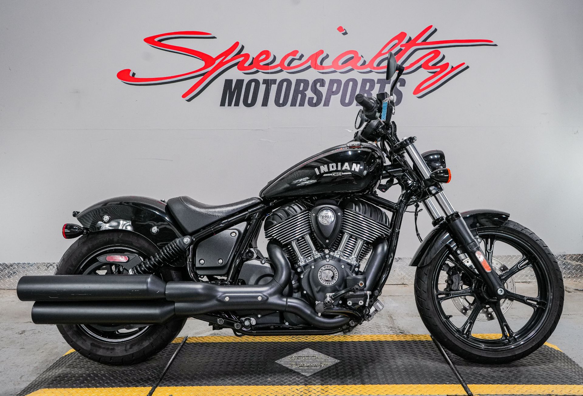 2022 Indian Motorcycle Chief ABS in Sacramento, California - Photo 1