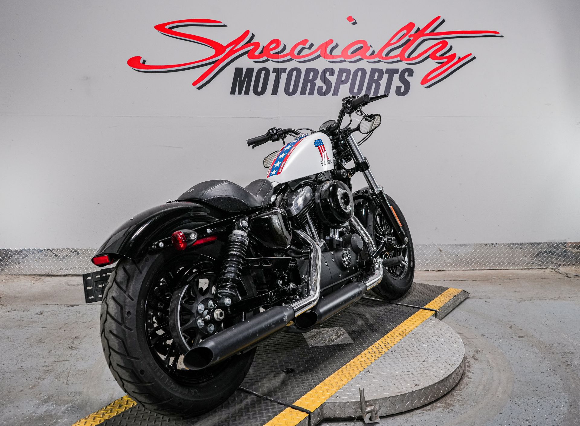 2016 Harley-Davidson Forty-Eight® in Sacramento, California - Photo 2