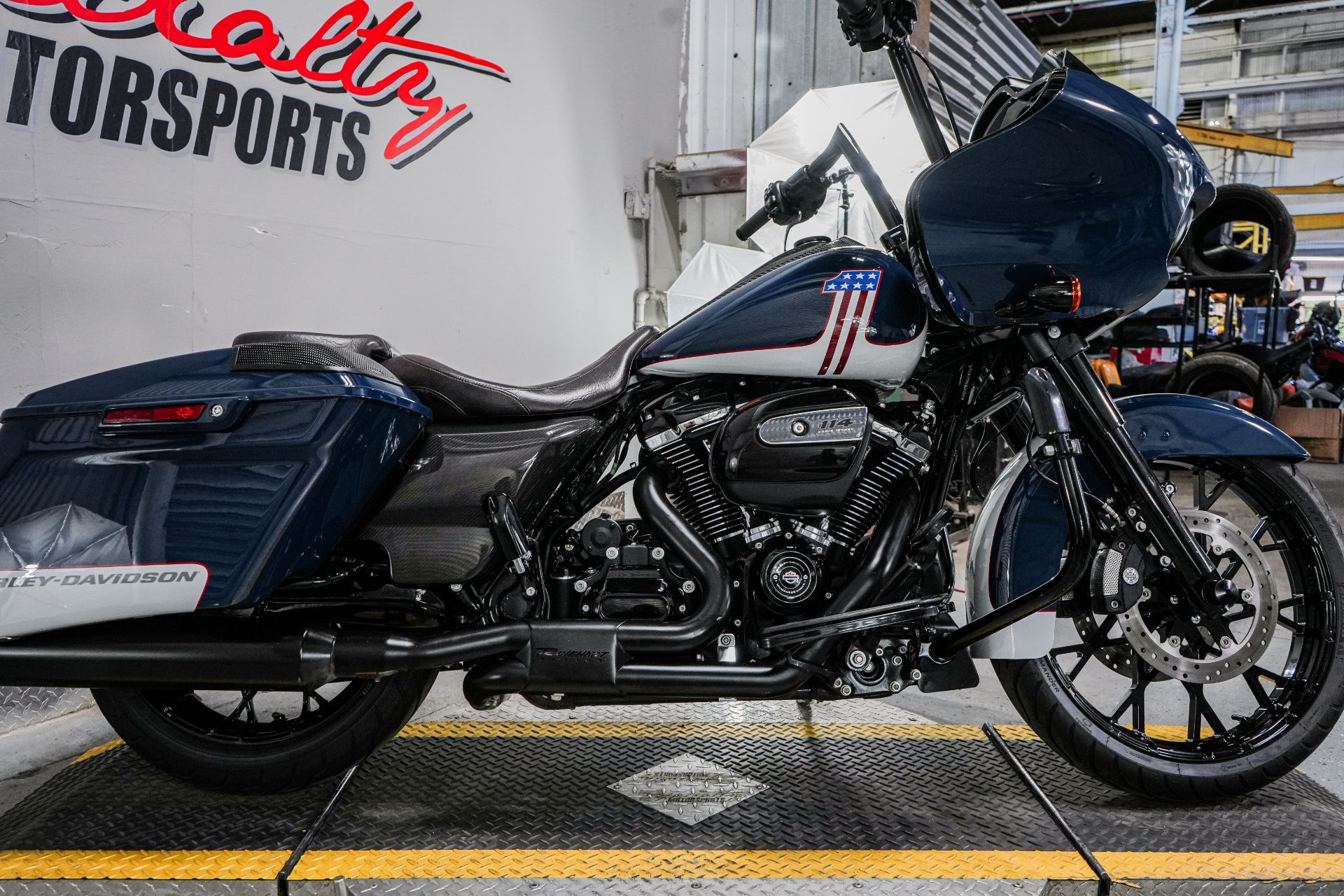 2020 Harley-Davidson Road Glide® Special in Sacramento, California - Photo 10