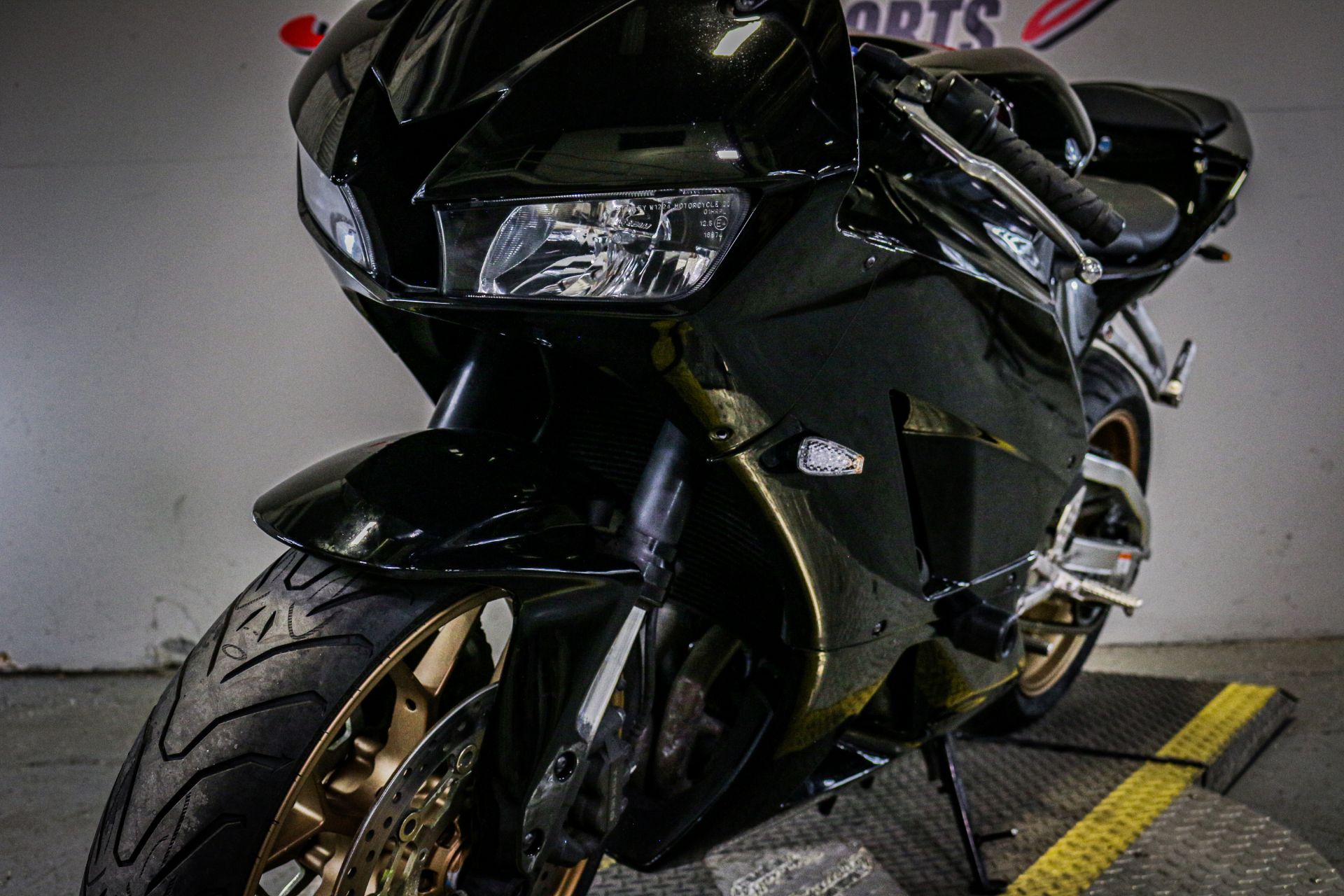 2015 Honda CBR®600RR in Sacramento, California - Photo 6