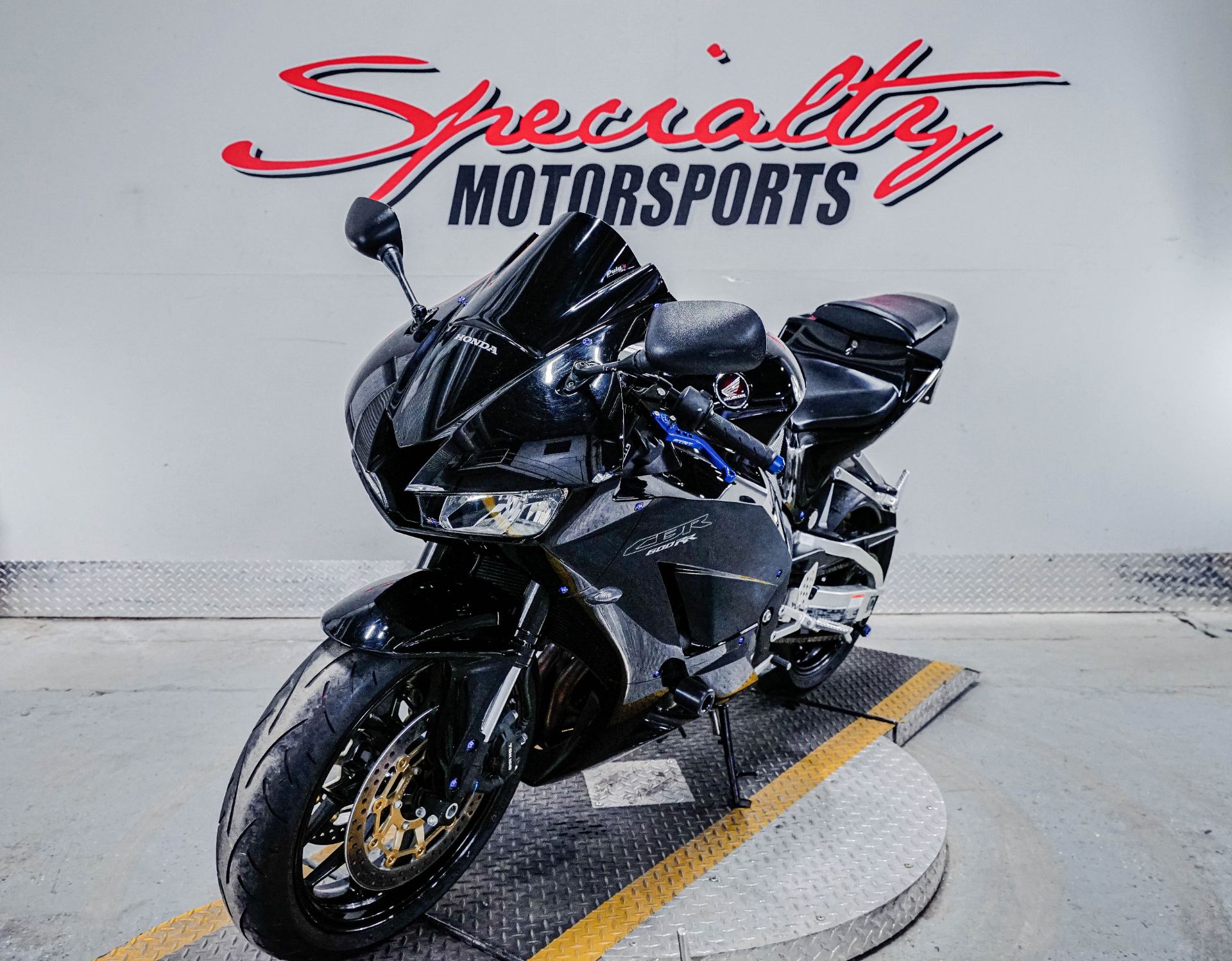 2015 Honda CBR®600RR in Sacramento, California - Photo 6