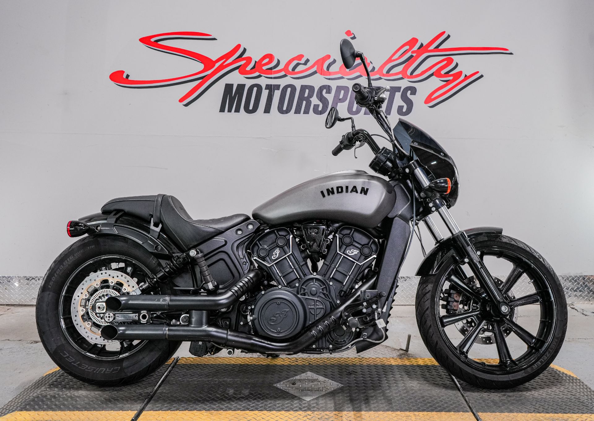 2023 Indian Motorcycle Scout® Rogue Sixty in Sacramento, California - Photo 1