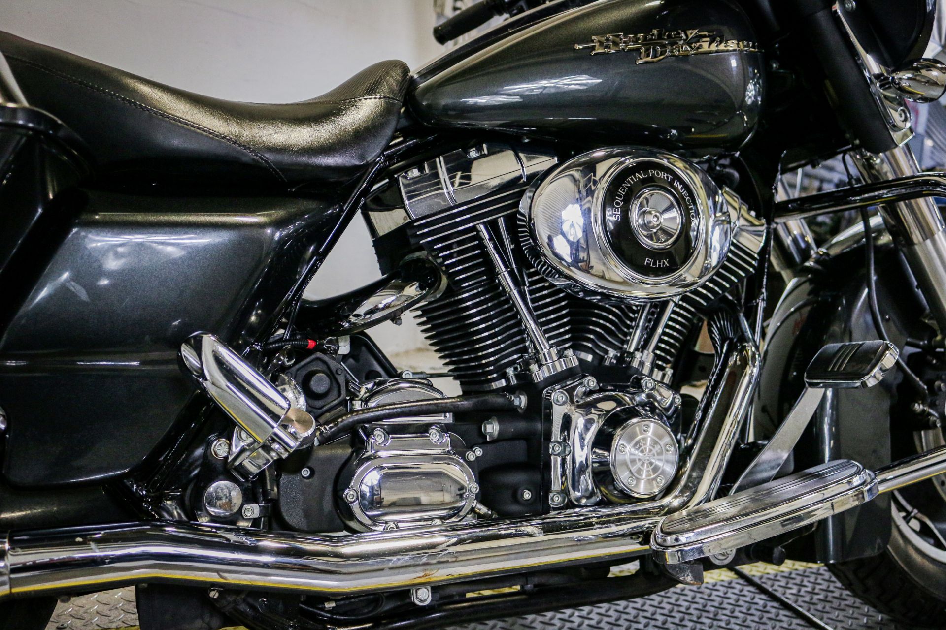 2006 Harley-Davidson Street Glide™ in Sacramento, California - Photo 8