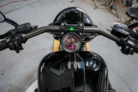 2017 Harley-Davidson CVO™ Pro Street Breakout® in Sacramento, California - Photo 12