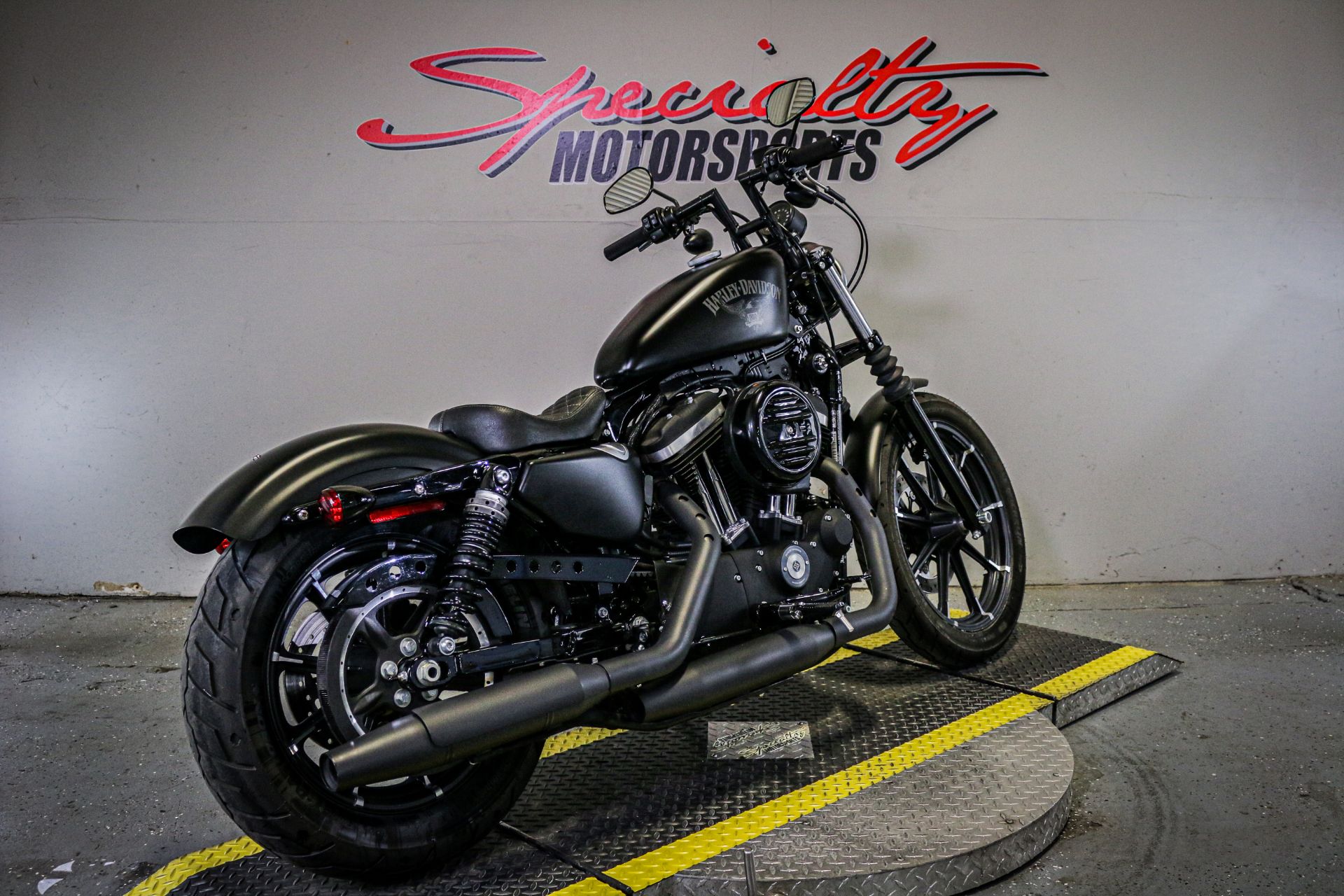 2017 Harley-Davidson Iron 883™ in Sacramento, California - Photo 2