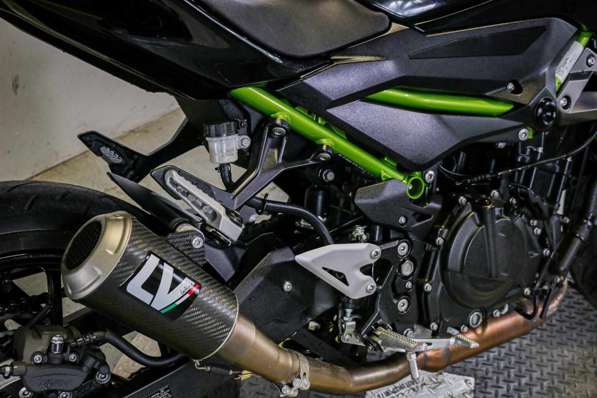 2020 Kawasaki Z400 ABS in Sacramento, California - Photo 8