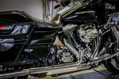 2016 Harley-Davidson Road Glide® Special in Sacramento, California - Photo 7