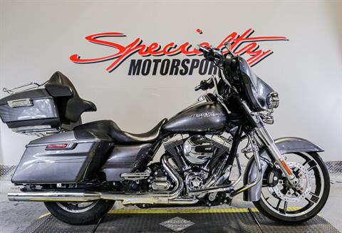 2014 Harley-Davidson Street Glide® Special in Sacramento, California - Photo 1