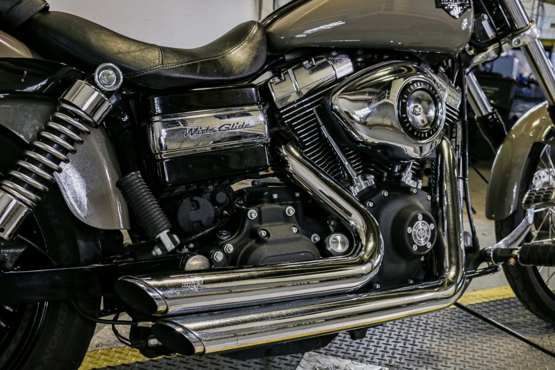 2011 Harley-Davidson Dyna® Wide Glide® in Sacramento, California - Photo 8