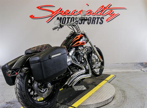2011 Harley-Davidson Dyna® Wide Glide® in Sacramento, California - Photo 2