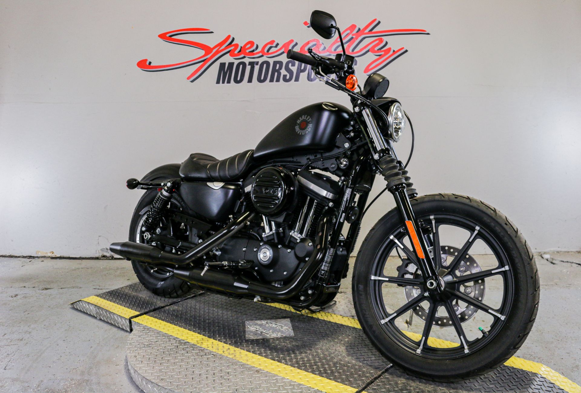 2022 Harley-Davidson Iron 883™ in Sacramento, California - Photo 7