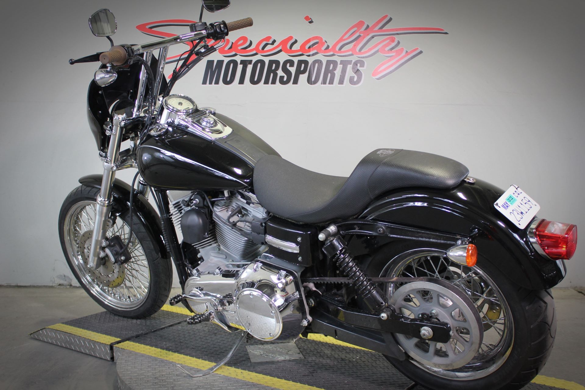 2007 Harley-Davidson Dyna® Super Glide® Custom in Sacramento, California - Photo 5