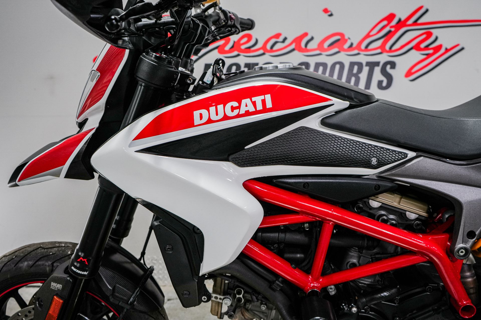 2013 Ducati Hypermotard SP in Sacramento, California - Photo 6