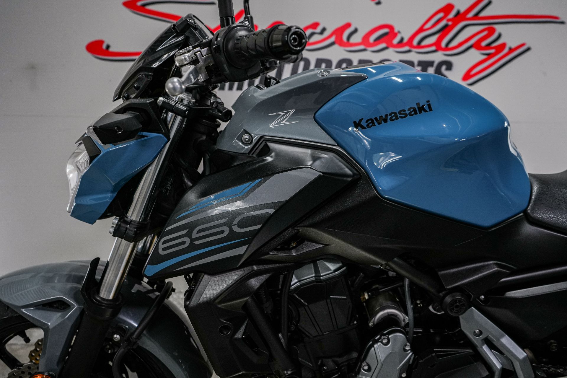 2019 Kawasaki Z650 in Sacramento, California - Photo 5