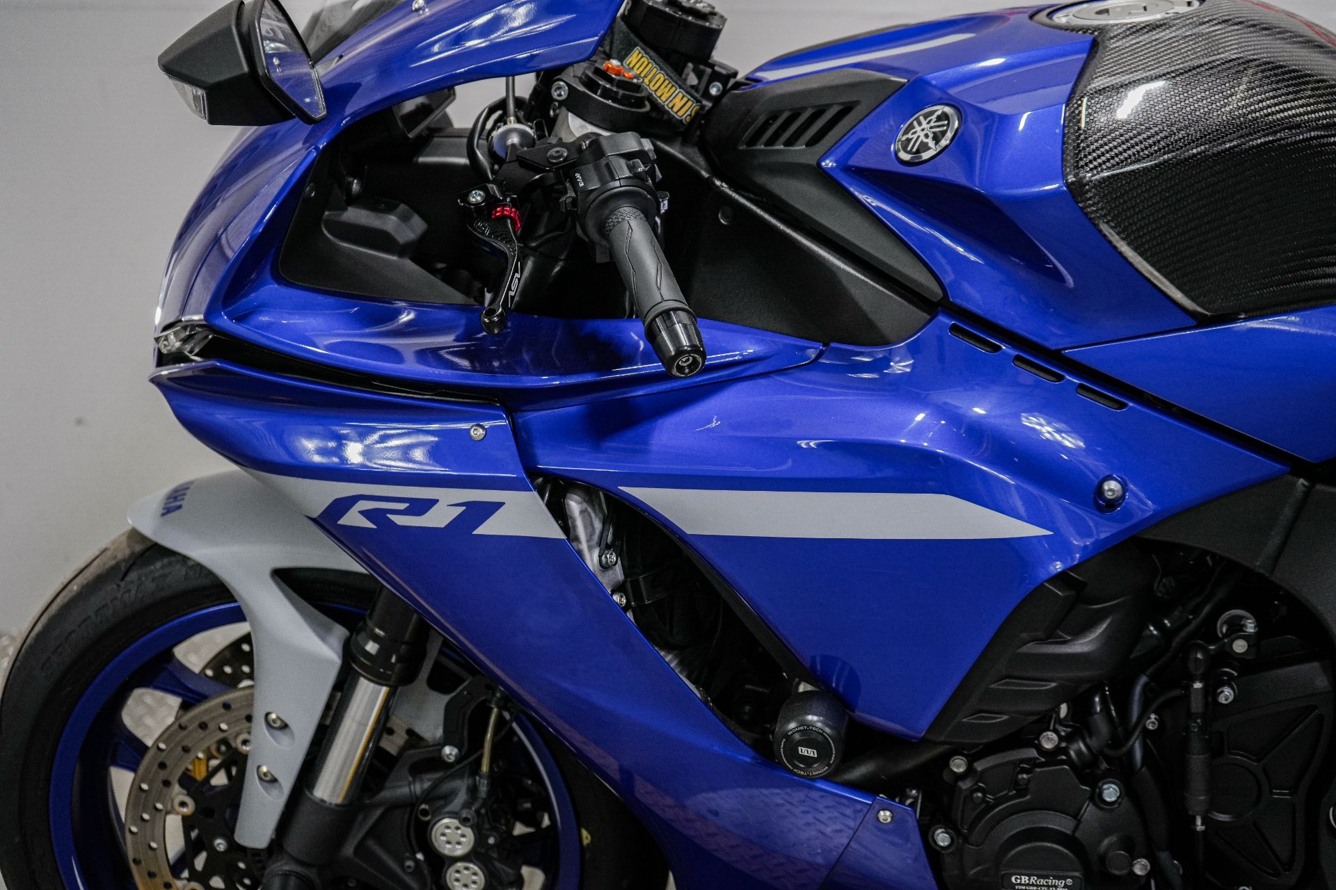 2021 Yamaha YZF-R1 in Sacramento, California - Photo 6