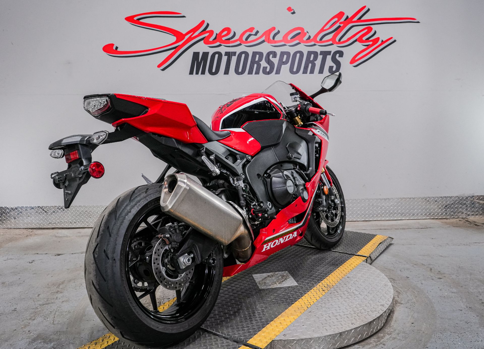 2018 Honda CBR1000RR ABS in Sacramento, California - Photo 2