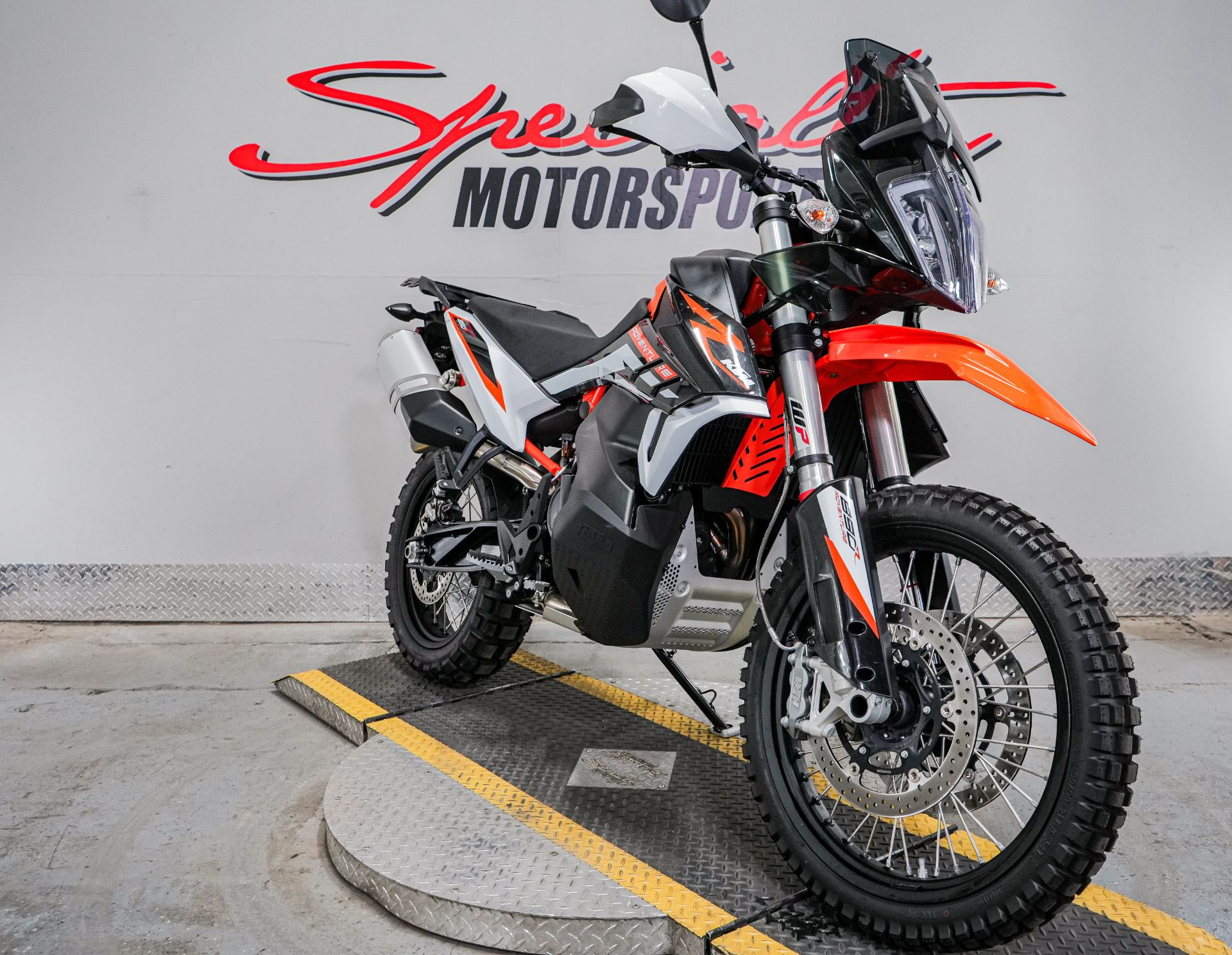 2022 KTM 890 Adventure in Sacramento, California - Photo 7