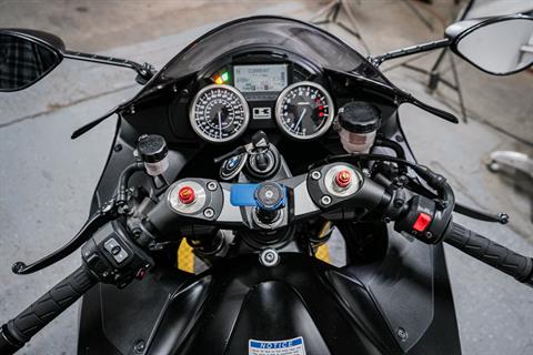 2014 Kawasaki Ninja® ZX™-14R in Sacramento, California - Photo 10