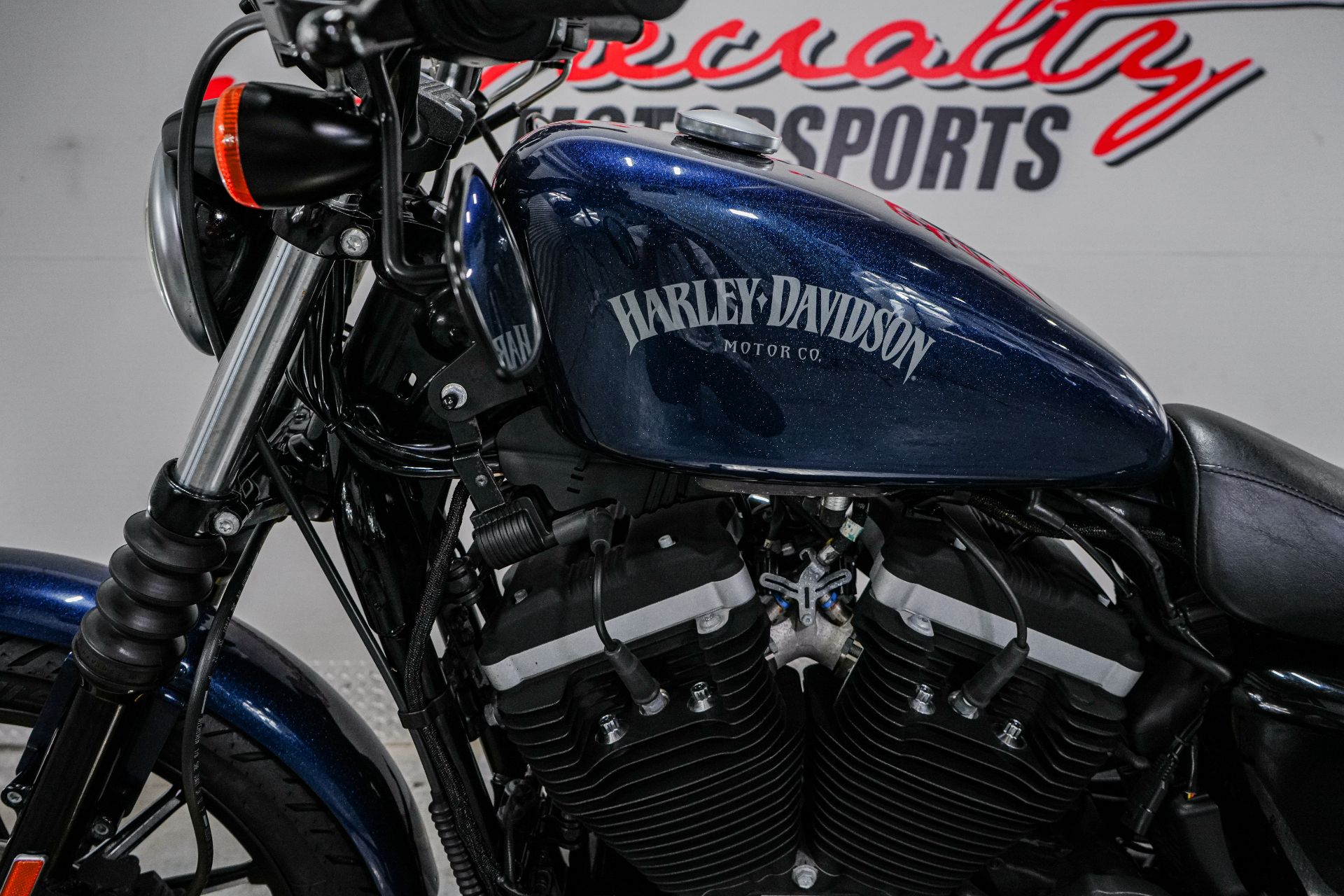 2013 Harley-Davidson Sportster® Iron 883™ in Sacramento, California - Photo 5
