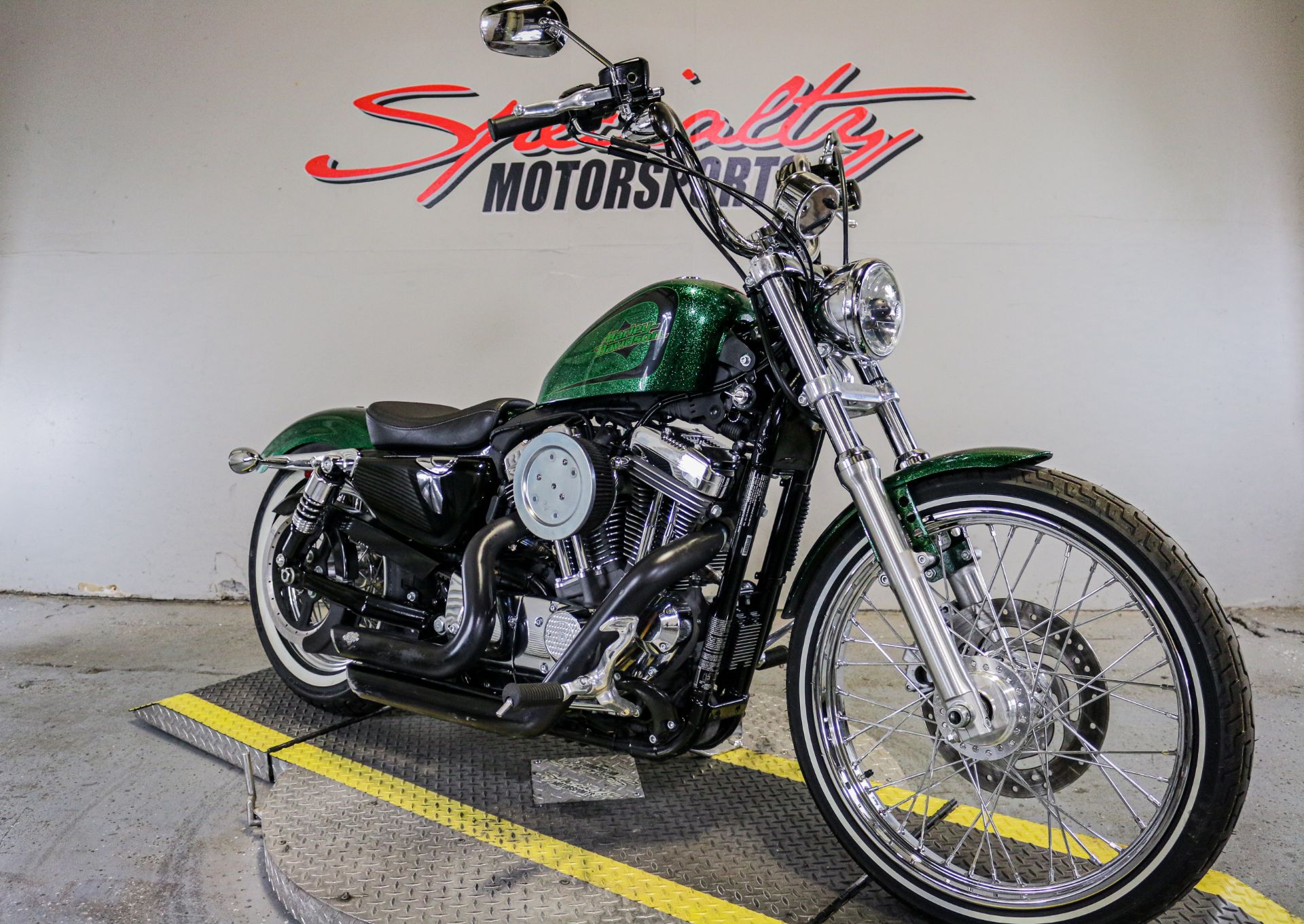 2013 Harley-Davidson Sportster® Seventy-Two® in Sacramento, California - Photo 7