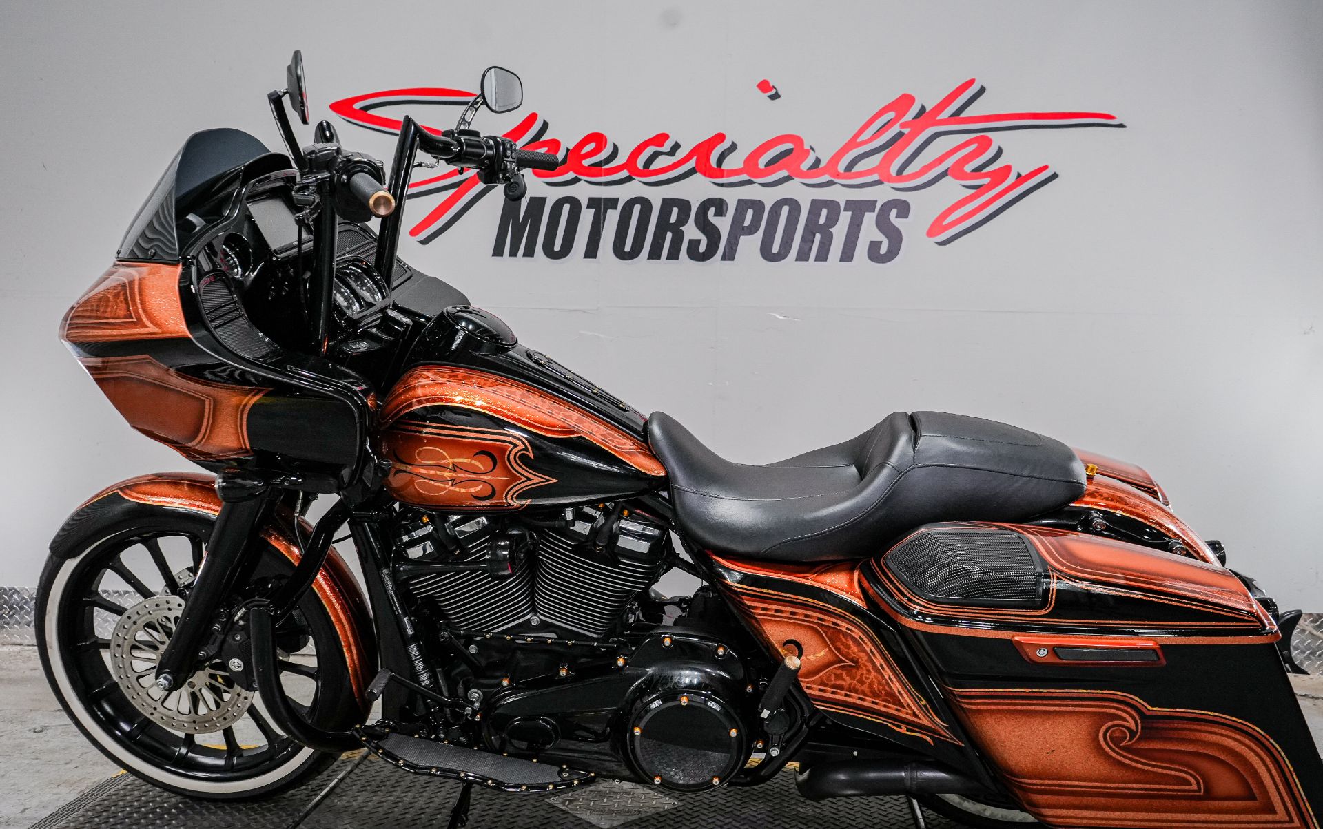 2018 Harley-Davidson Road Glide® Special in Sacramento, California - Photo 4