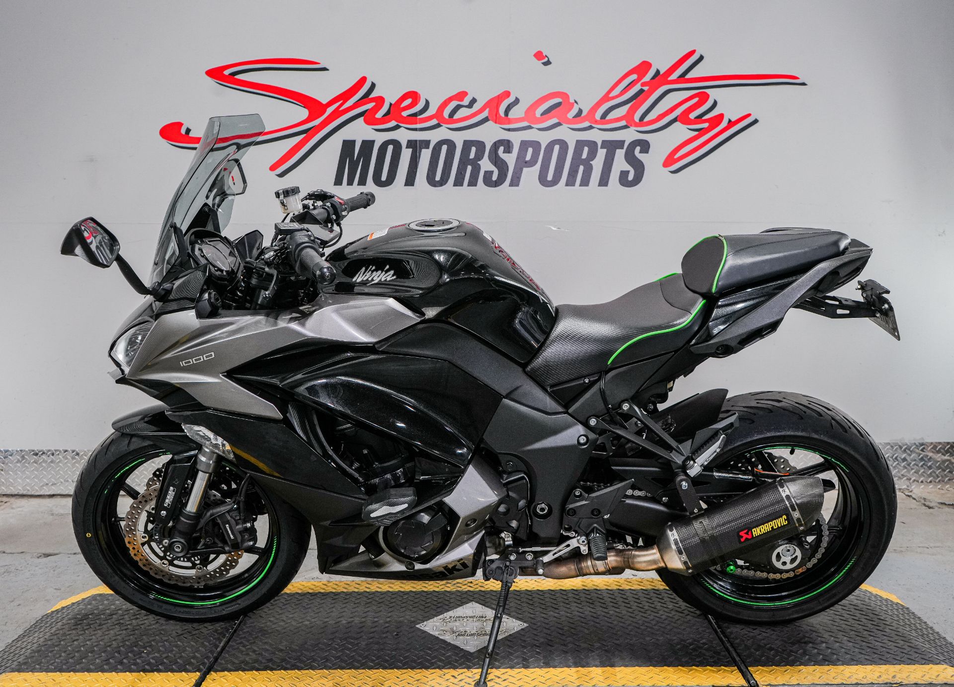 2017 Kawasaki Ninja 1000 ABS in Sacramento, California - Photo 4