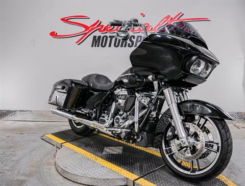 2017 Harley-Davidson Road Glide® Special in Sacramento, California - Photo 7