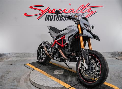 2017 Ducati Hypermotard 939 in Sacramento, California - Photo 9