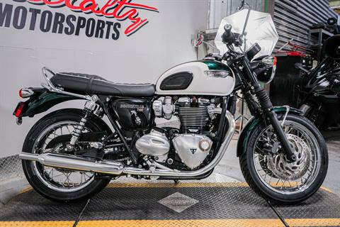 2018 Triumph Bonneville T120 Black in Sacramento, California - Photo 9