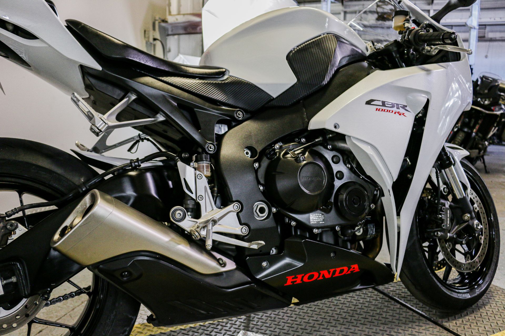 2015 Honda CBR1000 in Sacramento, California - Photo 8
