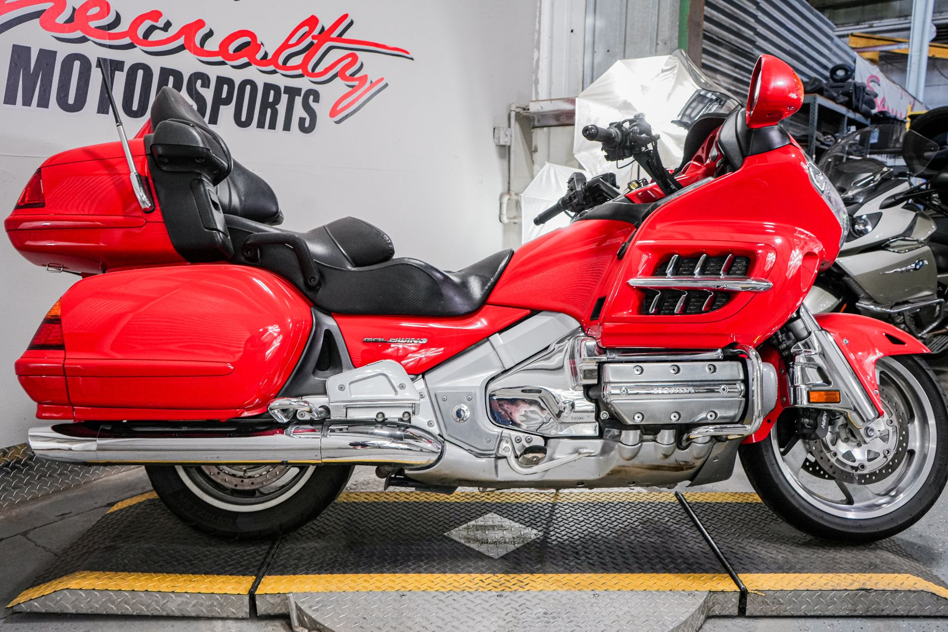 2004 Honda Gold Wing in Sacramento, California - Photo 9