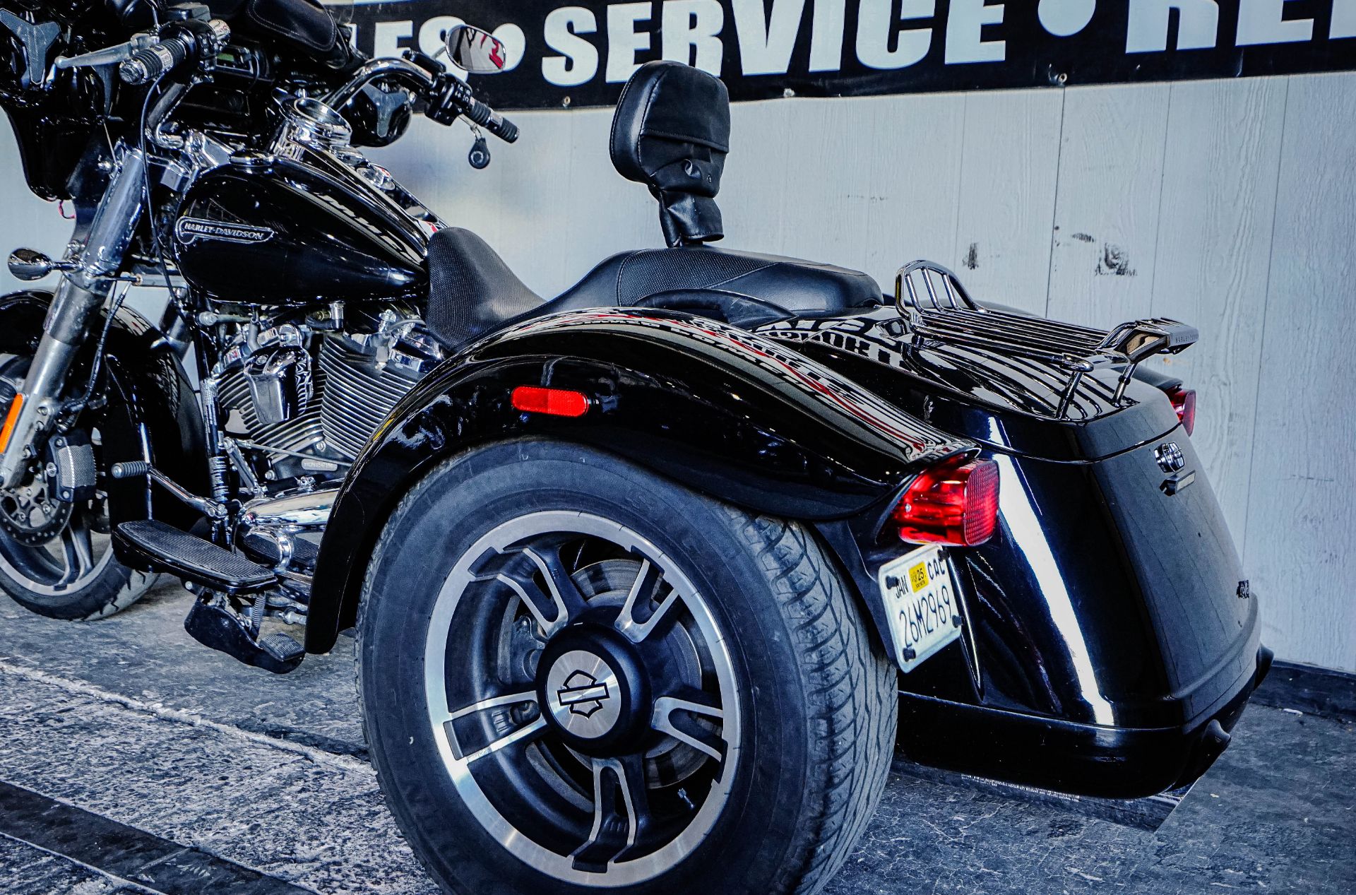 2019 Harley-Davidson Freewheeler® in Sacramento, California - Photo 9