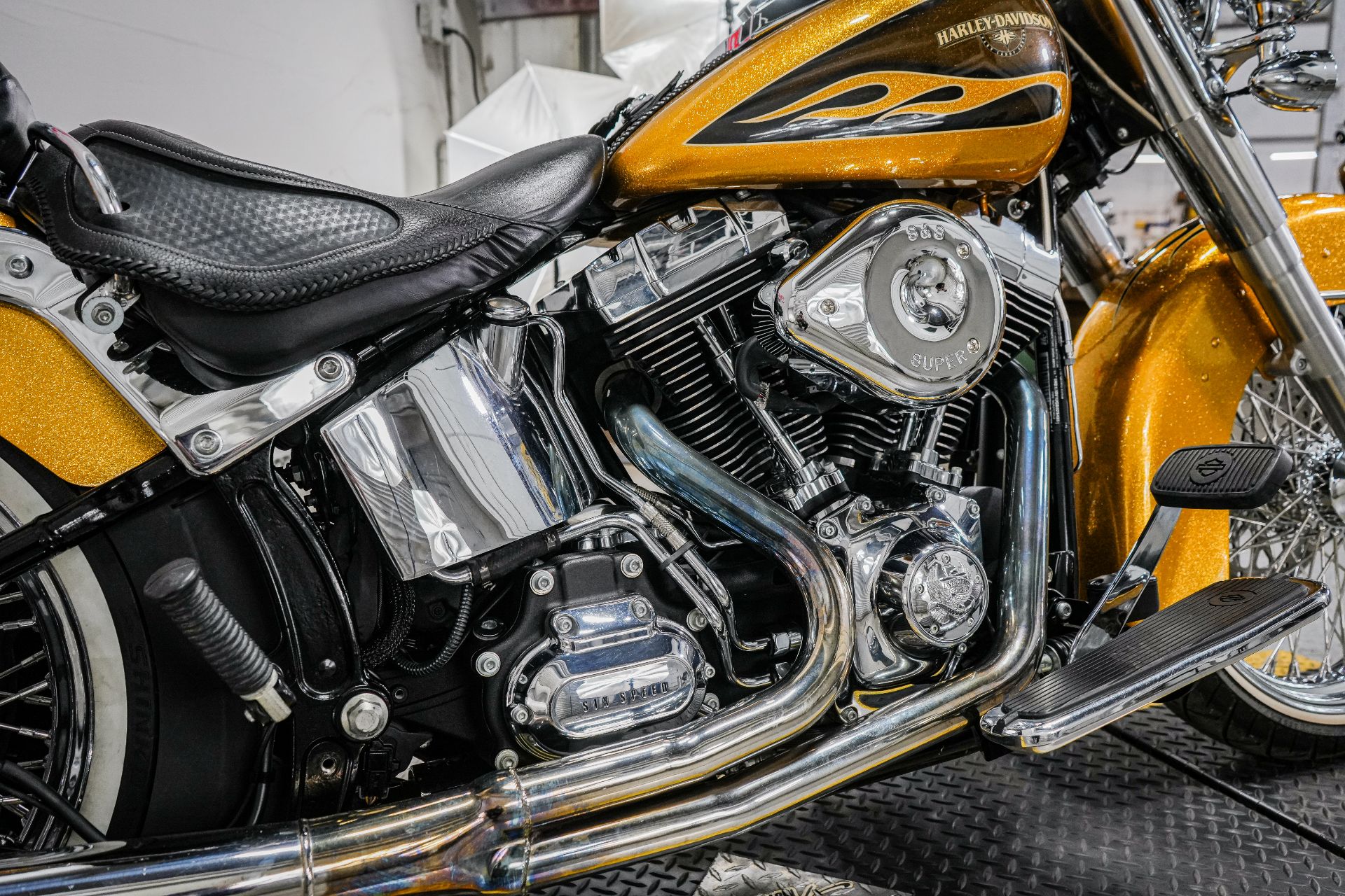 2016 Harley-Davidson Softail® Deluxe in Sacramento, California - Photo 9