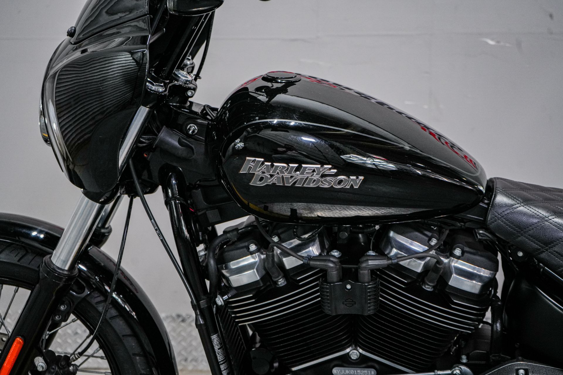 2019 Harley-Davidson Street Bob® in Sacramento, California - Photo 5