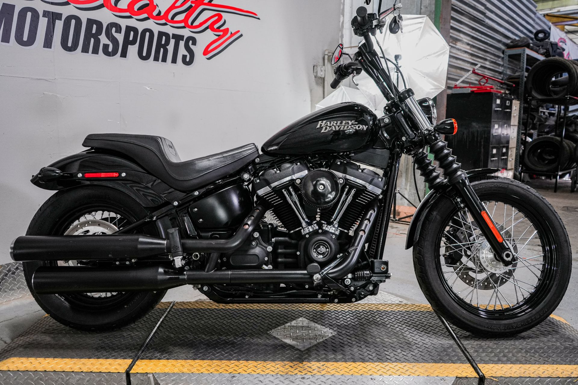 2019 Harley-Davidson Street Bob® in Sacramento, California - Photo 9