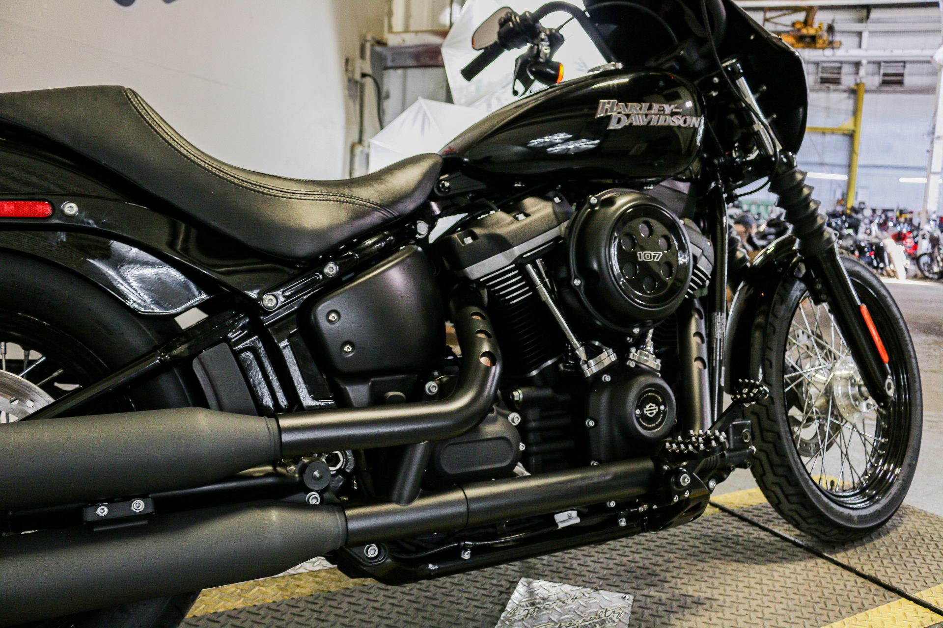 2019 Harley-Davidson Street Bob® in Sacramento, California - Photo 8