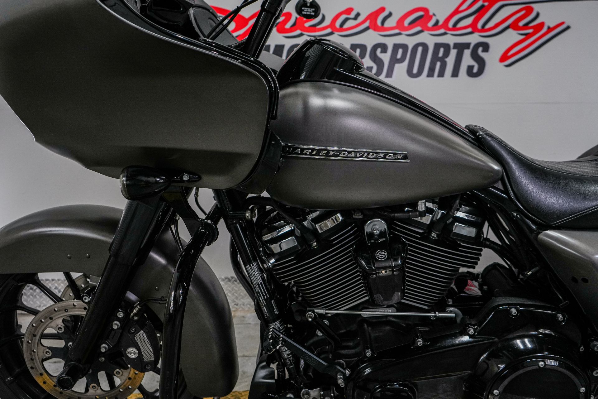 2019 Harley-Davidson Road Glide® Special in Sacramento, California - Photo 6