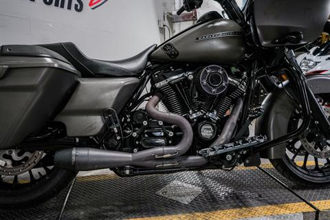 2019 Harley-Davidson Road Glide® Special in Sacramento, California - Photo 9