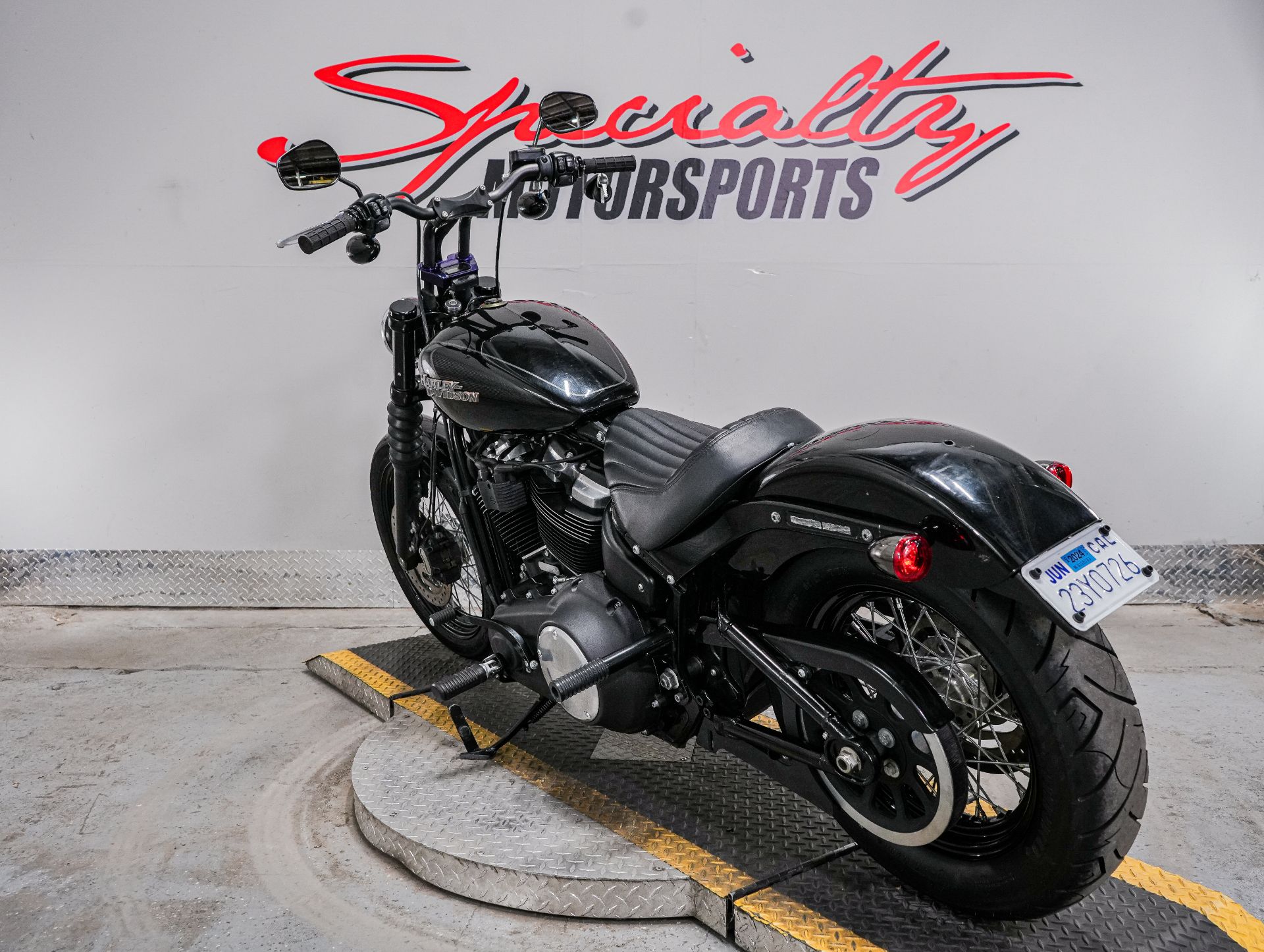 2018 Harley-Davidson Street Bob® 107 in Sacramento, California - Photo 3