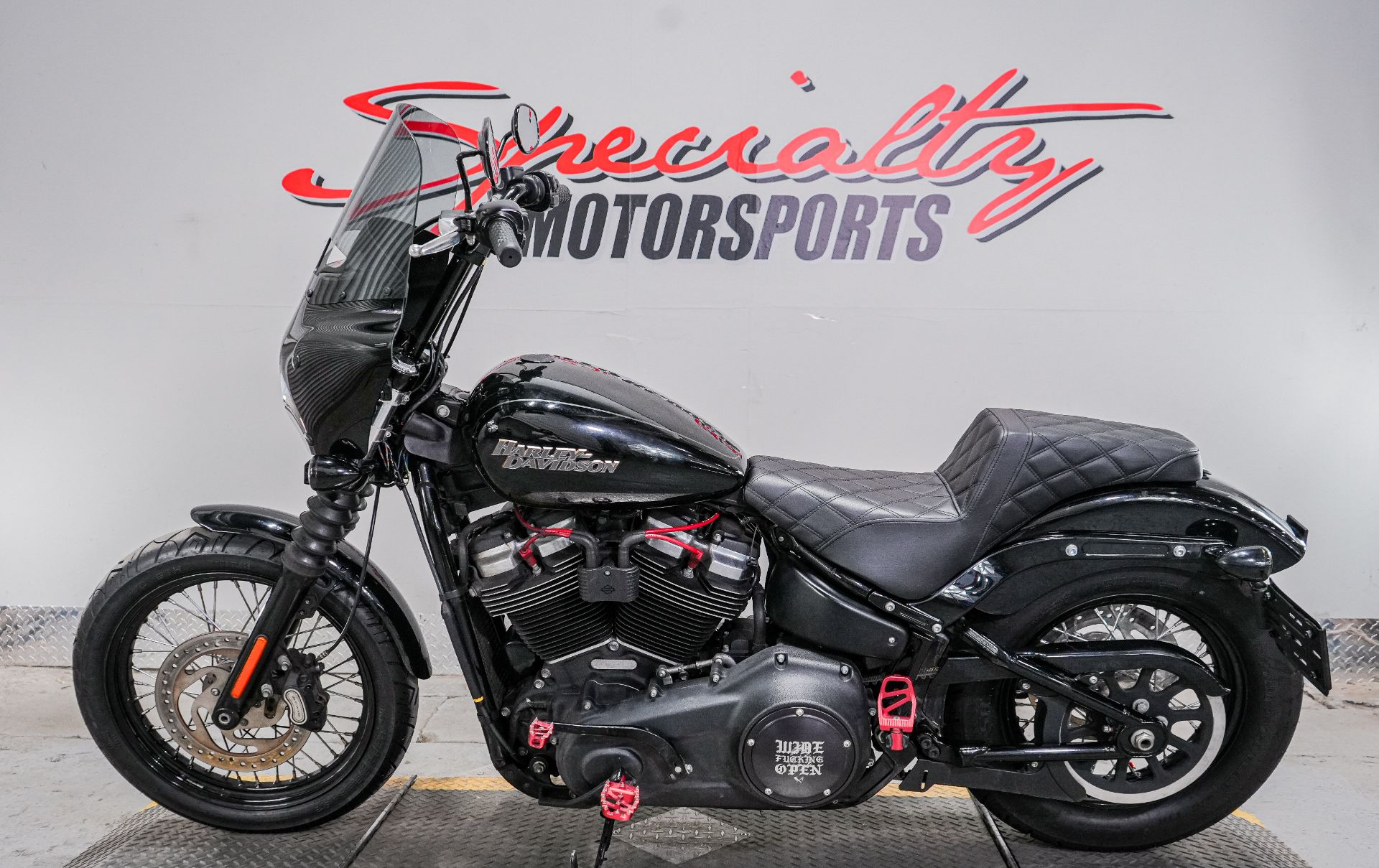 2018 Harley-Davidson Street Bob® 107 in Sacramento, California - Photo 4