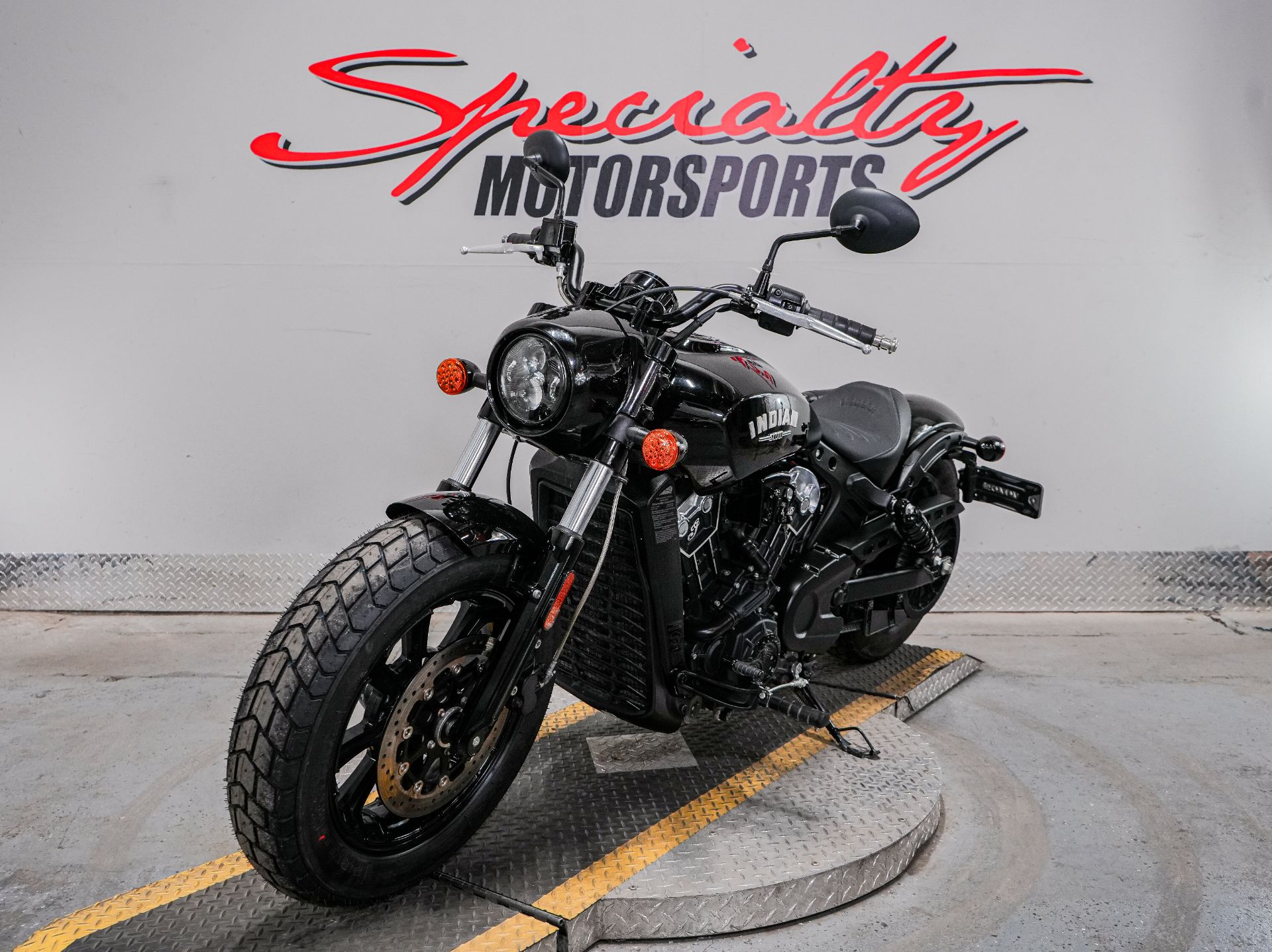 2020 Indian Motorcycle Scout® Bobber in Sacramento, California - Photo 6